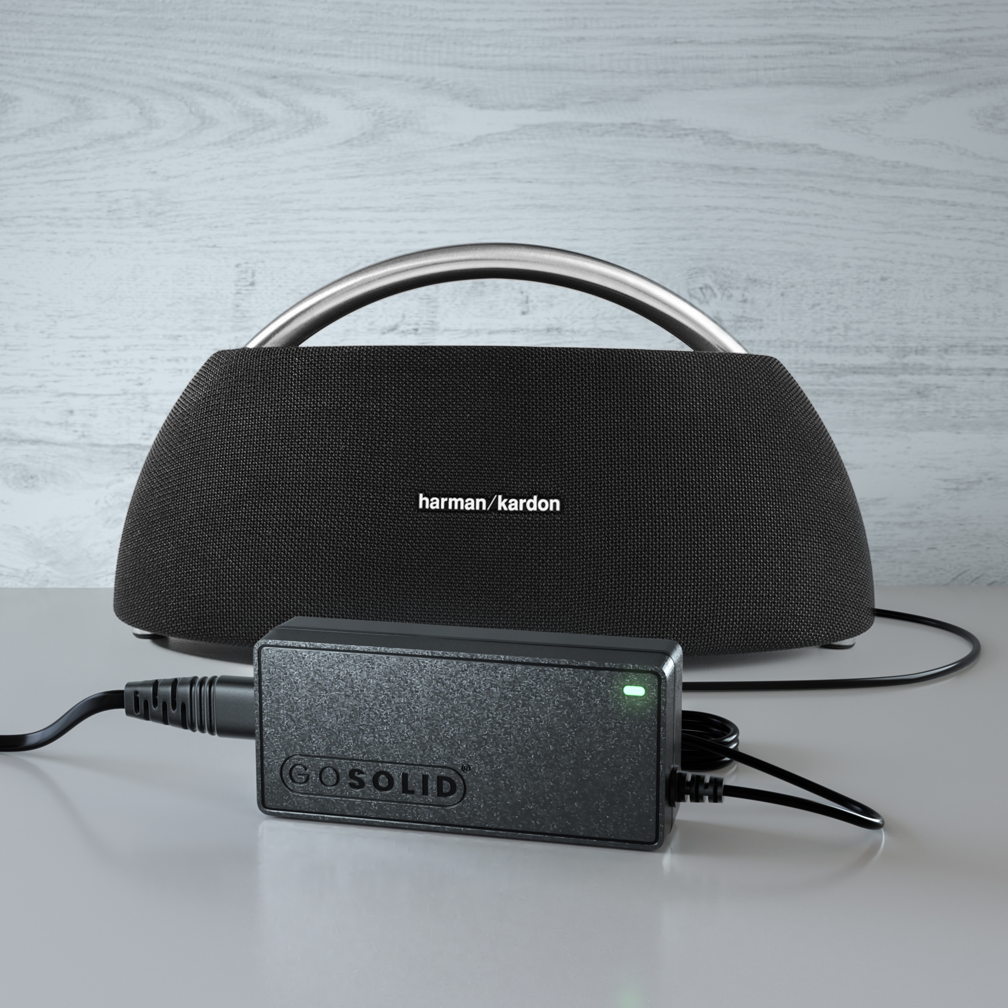 kort merk Doorzichtig ᐅ • GO SOLID! Harman Kardon Go Play series Oplader | Eenvoudig bij Opladers .nl